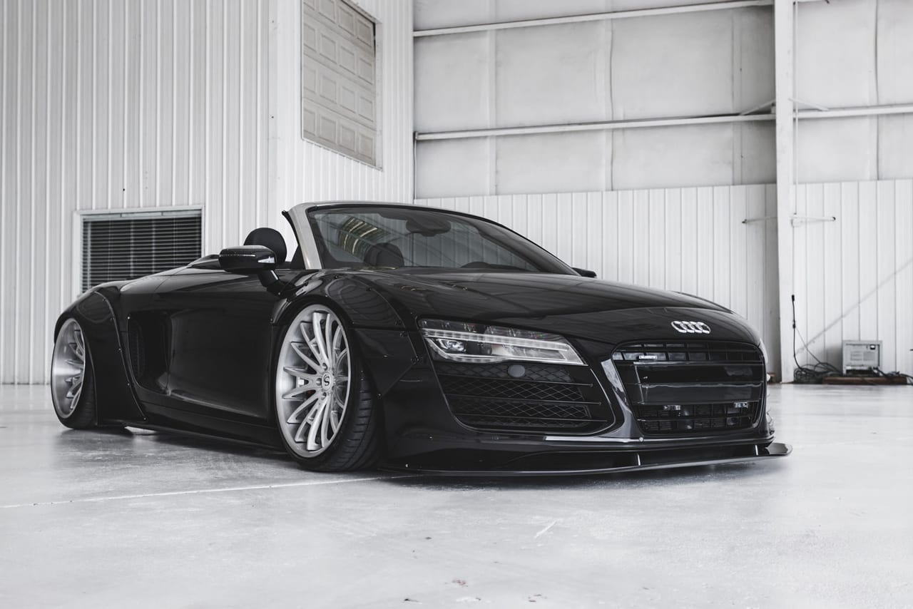 AUDI R8 on Savini forged wheels