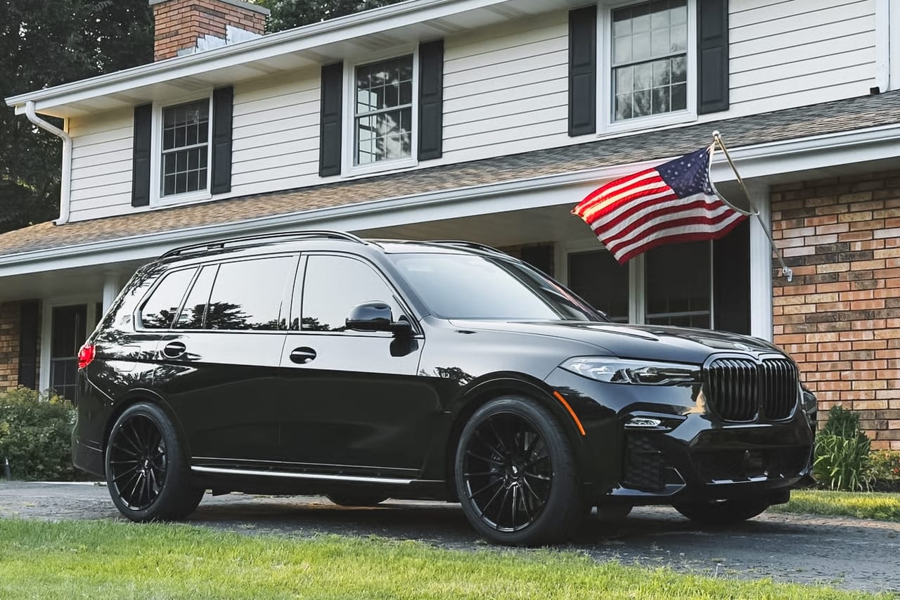 BMW X7 on Savini forged wheels