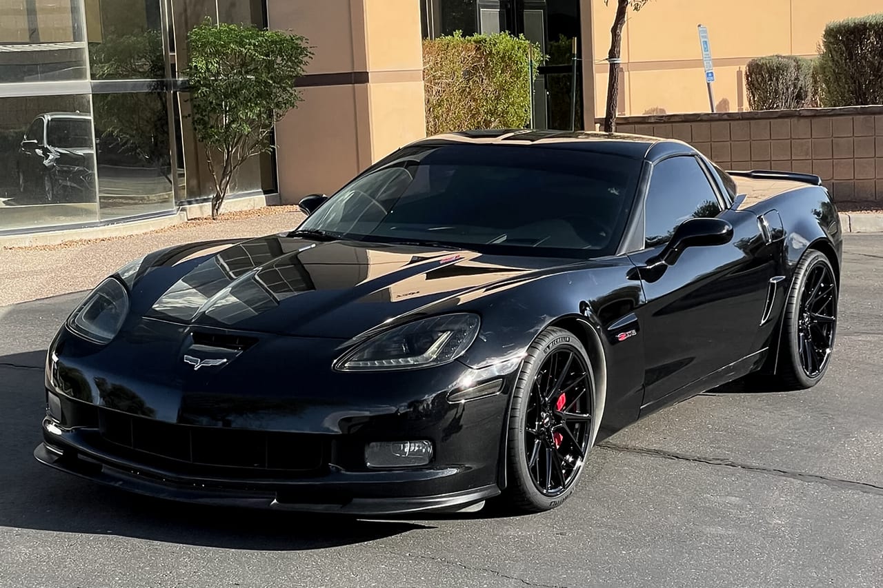 CHEVROLET CORVETTE C6 Z06 on Savini forged wheels