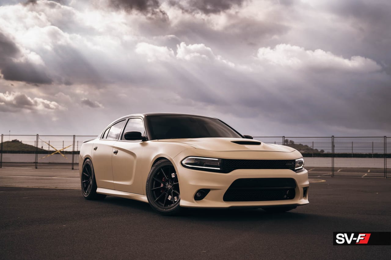 DODGE CHARGER on Savini forged wheels