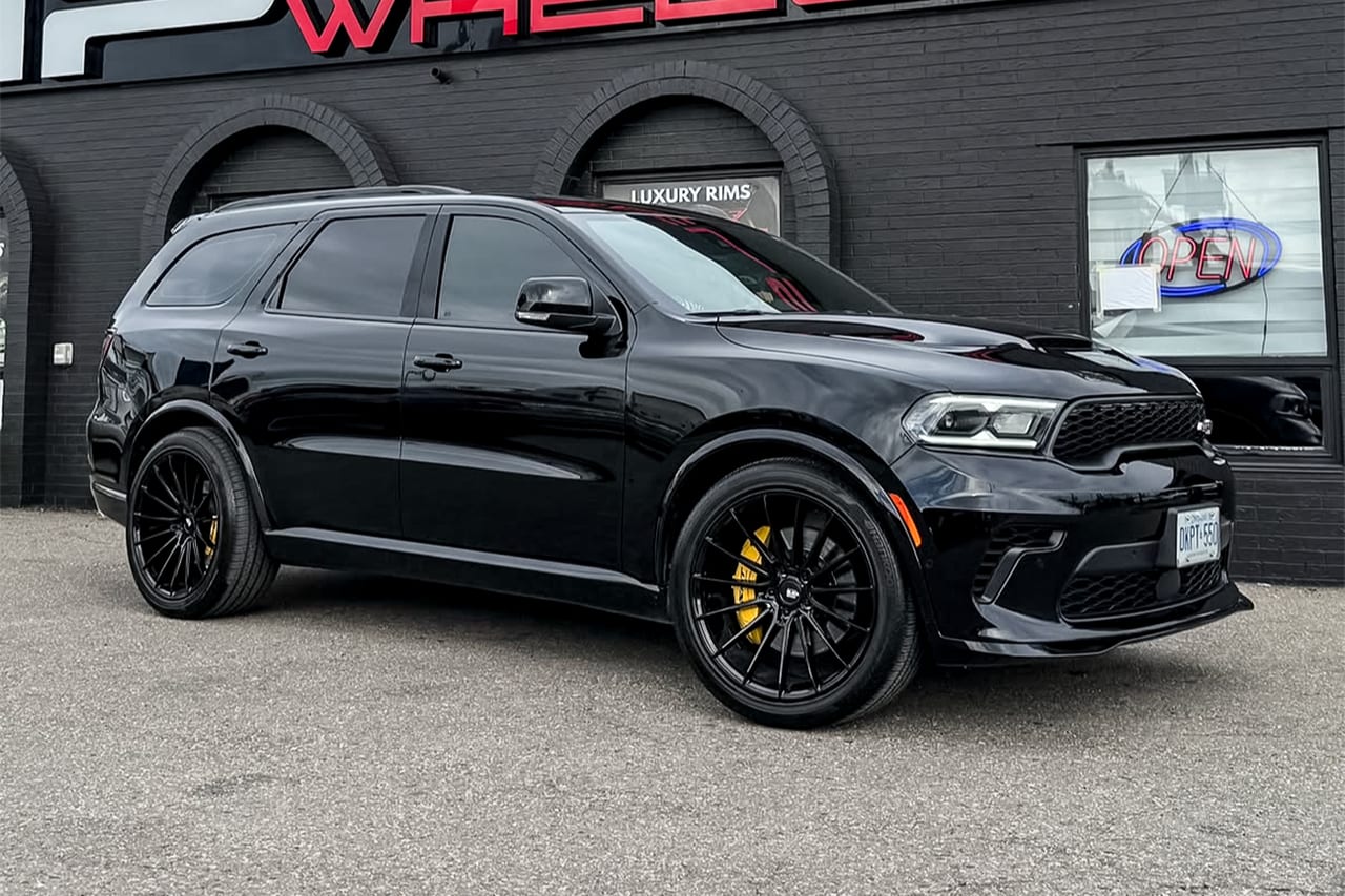 DODGE DURANGO SRT on Savini forged wheels
