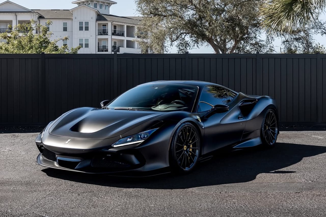 FERRARI F8 on Savini forged wheels