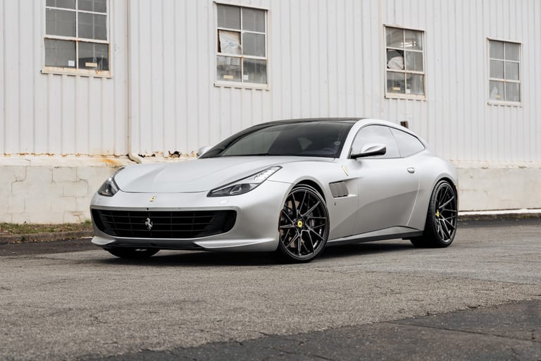 FERRARI GT4 LUSSO on Savini forged wheels