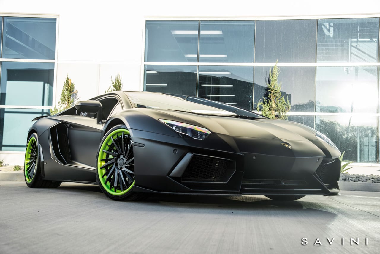 LAMBORGHINI AVENTADOR on Savini forged wheels