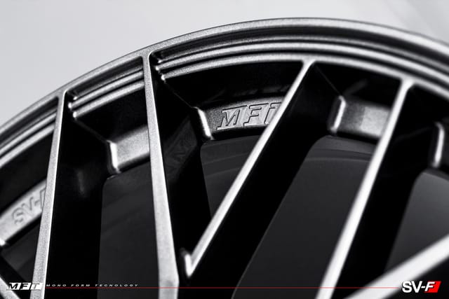Gloss Graphite finish on a Savini forged wheel